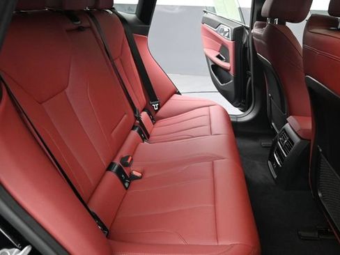Used 2023 BMW i4 eDrive35 RWD image 22