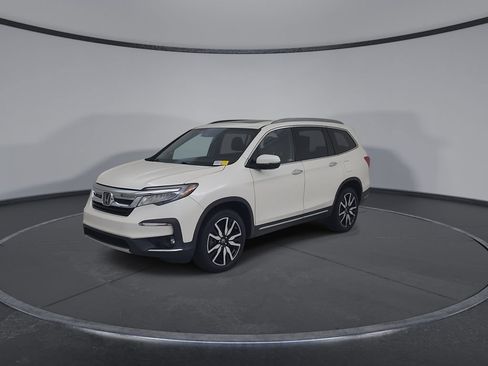 Used 2019 Honda Pilot Touring image 8