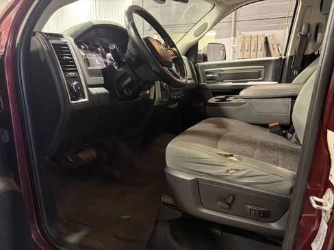 Used 2017 RAM 2500 Big Horn image 3