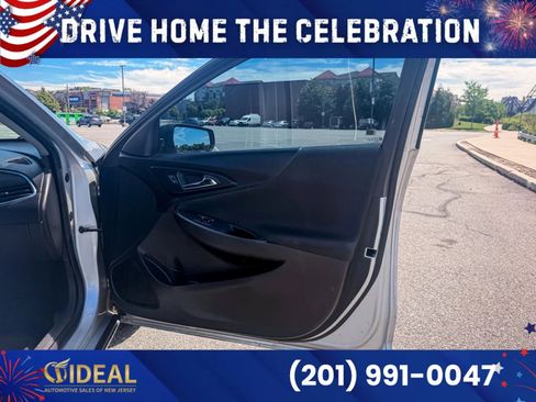 Used 2019 Chevrolet Malibu LT FWD image 33