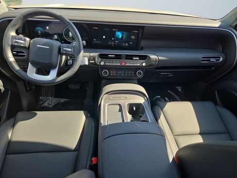 Certified 2026 Hyundai Palisade Limited AWD/4WD image 12