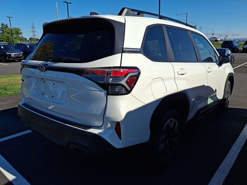 New 2026 Subaru Forester Premium AWD/4WD image 4
