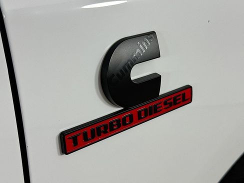 Used 2024 RAM 2500 Big Horn w/ Night Edition image 32