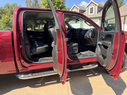 Used 2015 Chevrolet Silverado 1500 LTZ Z71 AWD/4WD image 18