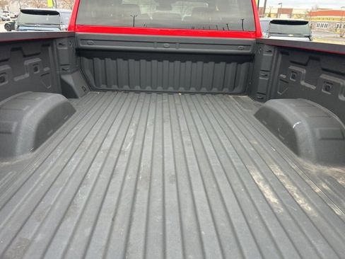 Used 2025 Chevrolet Silverado 2500 Custom w/ Custom Value Package image 30