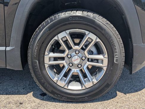 Used 2025 GMC Terrain Elevation AWD/4WD image 11