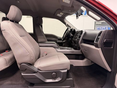 Used 2016 Ford F150 XLT w/ Equipment Group 301A Mid image 18