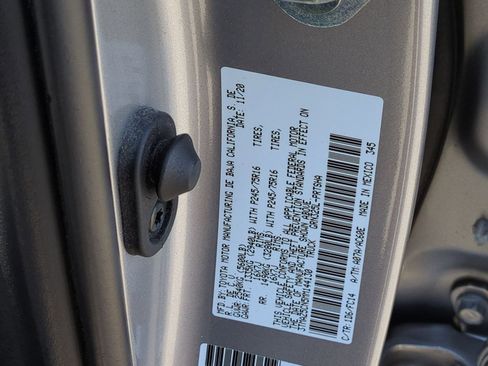 Used 2021 Toyota Tacoma SR5 image 31