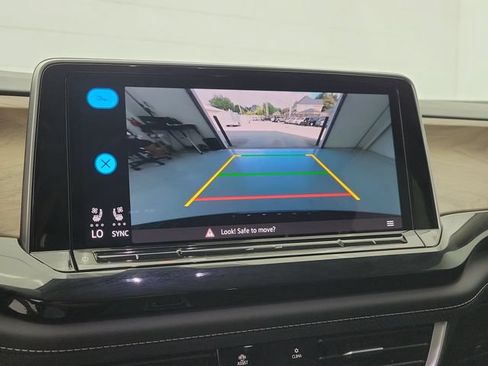 Used 2026 Volkswagen Atlas SE FWD image 27