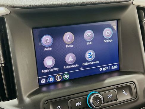 Used 2024 GMC Terrain SLE w/ Elevation Edition image 13