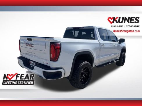 Used 2025 GMC Sierra 1500 AT4 w/ AT4 Premium Package image 11