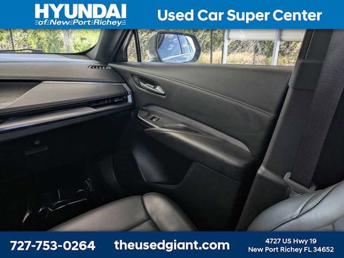 Used 2024 Cadillac XT4 Premium Luxury FWD image 20