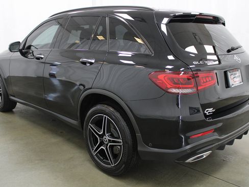 Used 2022 Mercedes-Benz GLC 300 4MATIC image 7