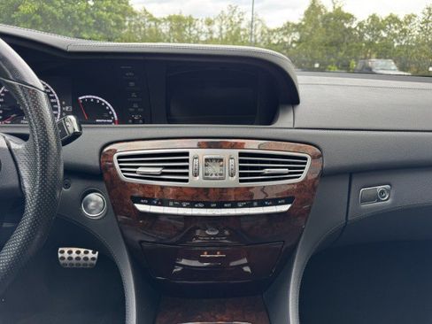 Used 2010 Mercedes-Benz CL 63 AMG w/ Distronic Plus Pkg image 36