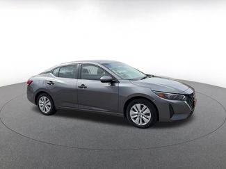 Used 2025 Nissan Sentra S FWD video 2