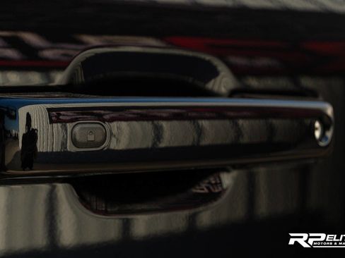 Used 2023 Ford F450 Lariat w/ FX4 Off-Road Package image 24