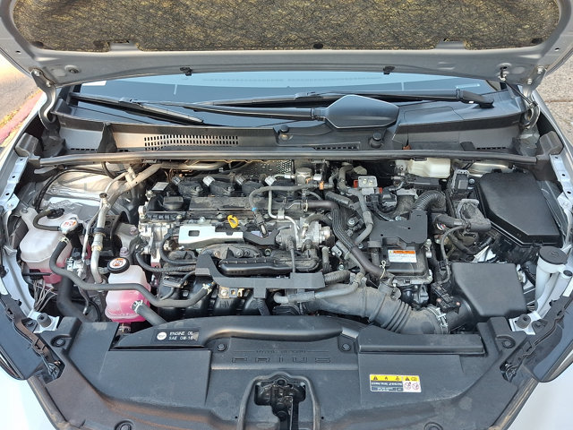 Used 2024 Toyota Prius LE FWD image 27