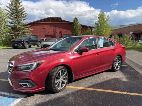 Used 2018 Subaru Legacy 3.6R Limited AWD/4WD image 18