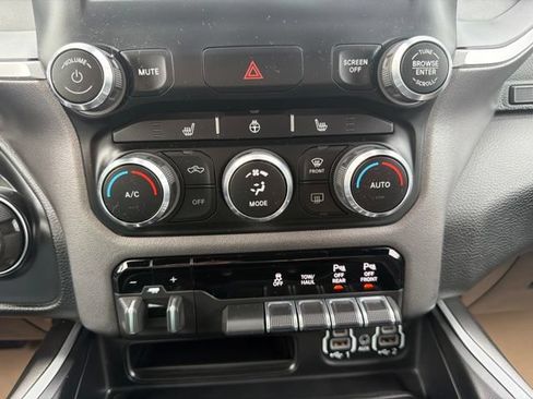 Used 2021 RAM 1500 Big Horn AWD/4WD image 21
