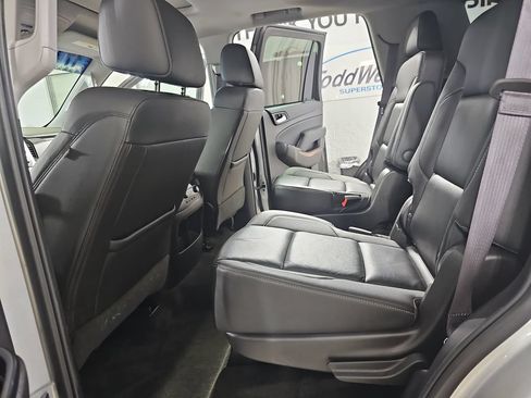 Used 2017 Chevrolet Tahoe Premier AWD/4WD image 21