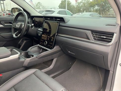 Used 2026 GMC Terrain Denali image 8