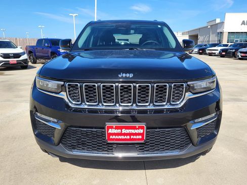 Used 2024 Jeep Grand Cherokee Limited image 8