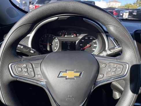 Used 2024 Chevrolet Malibu LT image 27