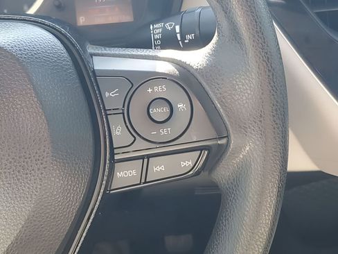 Used 2021 Toyota Corolla LE w/ LE Premium Package image 34