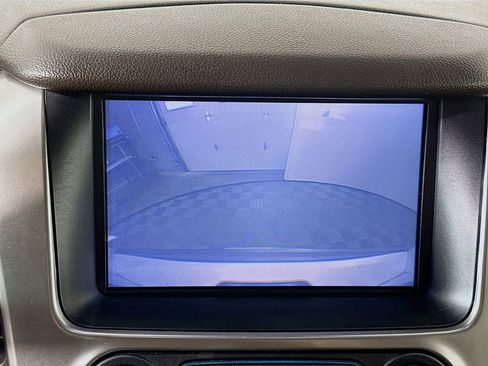 Used 2018 Chevrolet Tahoe LT image 14