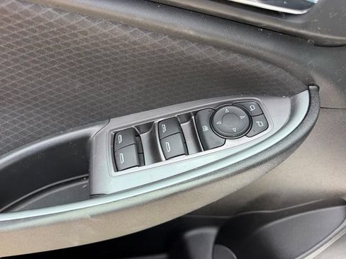 Used 2024 Chevrolet Malibu LT FWD image 15