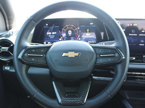 Used 2026 Chevrolet Equinox LT w/ LPO, Floor Liner Package AWD/4WD image 34
