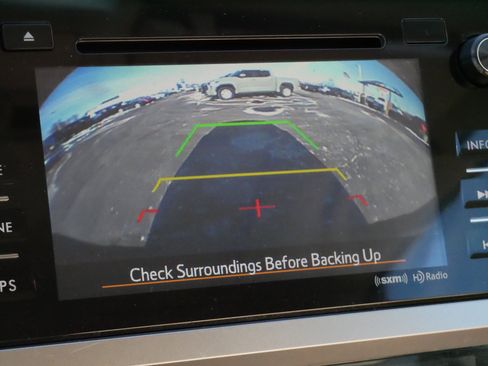 Used 2017 Subaru Outback 2.5i Limited w/ Popular Package #5 image 30