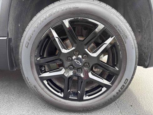 Used 2020 Chevrolet Traverse LS image 15