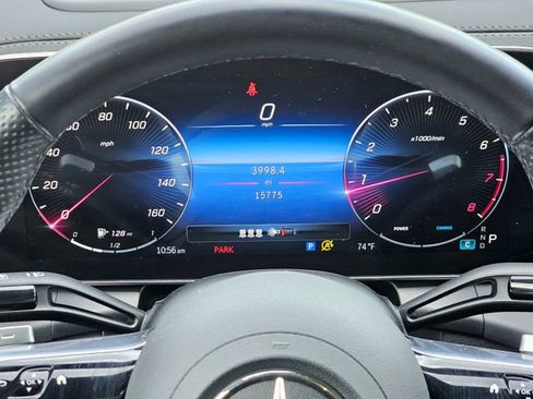 Certified 2024 Mercedes-Benz GLC 300 4MATIC image 35
