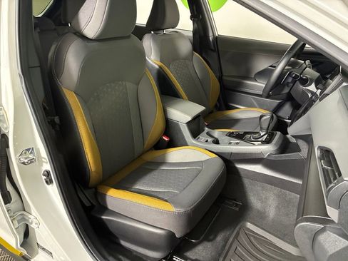 Certified 2025 Subaru Crosstrek 2.5i Sport w/ Crosstrek Mirror Package image 27