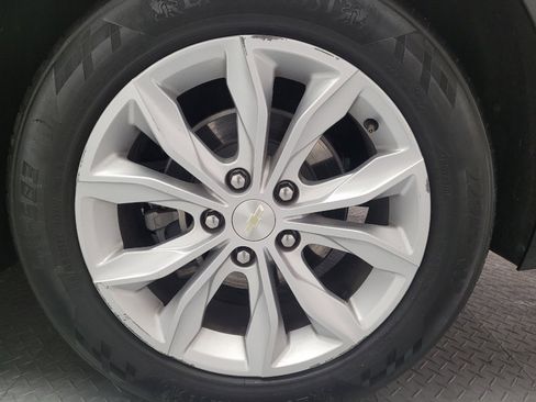 Used 2020 Chevrolet Malibu LT FWD image 31