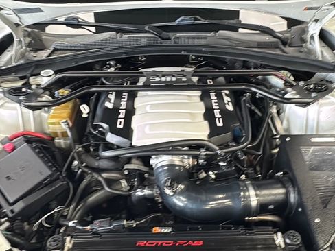 Used 2017 Chevrolet Camaro SS RWD image 45