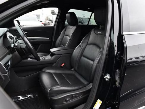 Used 2023 Cadillac XT4 Premium Luxury w/ Cold Weather Package AWD/4WD image 19
