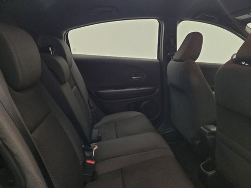 Used 2020 Honda HR-V Sport image 19