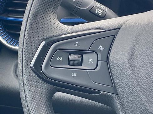 New 2026 Chevrolet Trax LT image 8