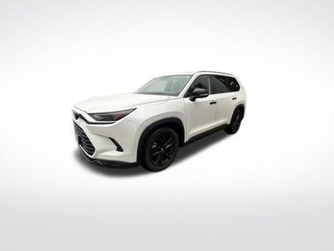 Used 2025 Toyota Grand Highlander AWD Hybrid image 4