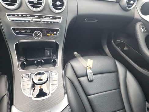 Used 2019 Mercedes-Benz C 300 4MATIC Sedan image 18