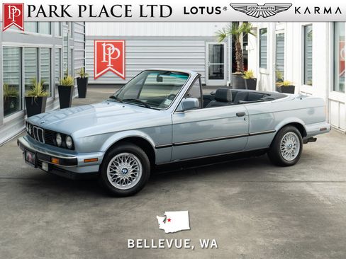 Used 1990 BMW 325i Convertible RWD image 1