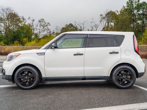 Used 2018 Kia Soul image 4
