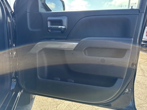Used 2017 Chevrolet Silverado 1500 LT w/ All Star Edition AWD/4WD image 24