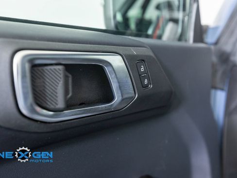 Used 2024 Ford Bronco Raptor w/ Interior Carbon Fiber Pack 6 AWD/4WD image 12