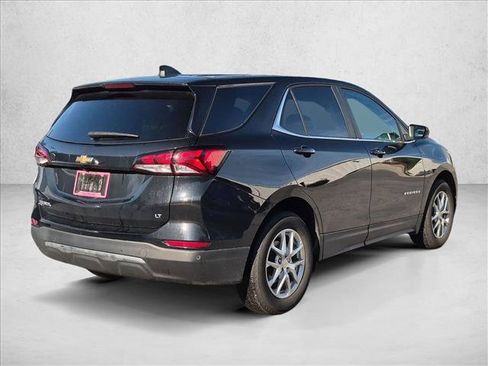 Used 2024 Chevrolet Equinox LT FWD image 5