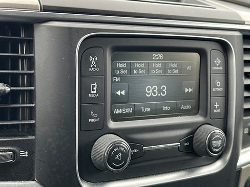 Used 2018 RAM 1500 Classic SLT w/ Luxury Group AWD/4WD image 20