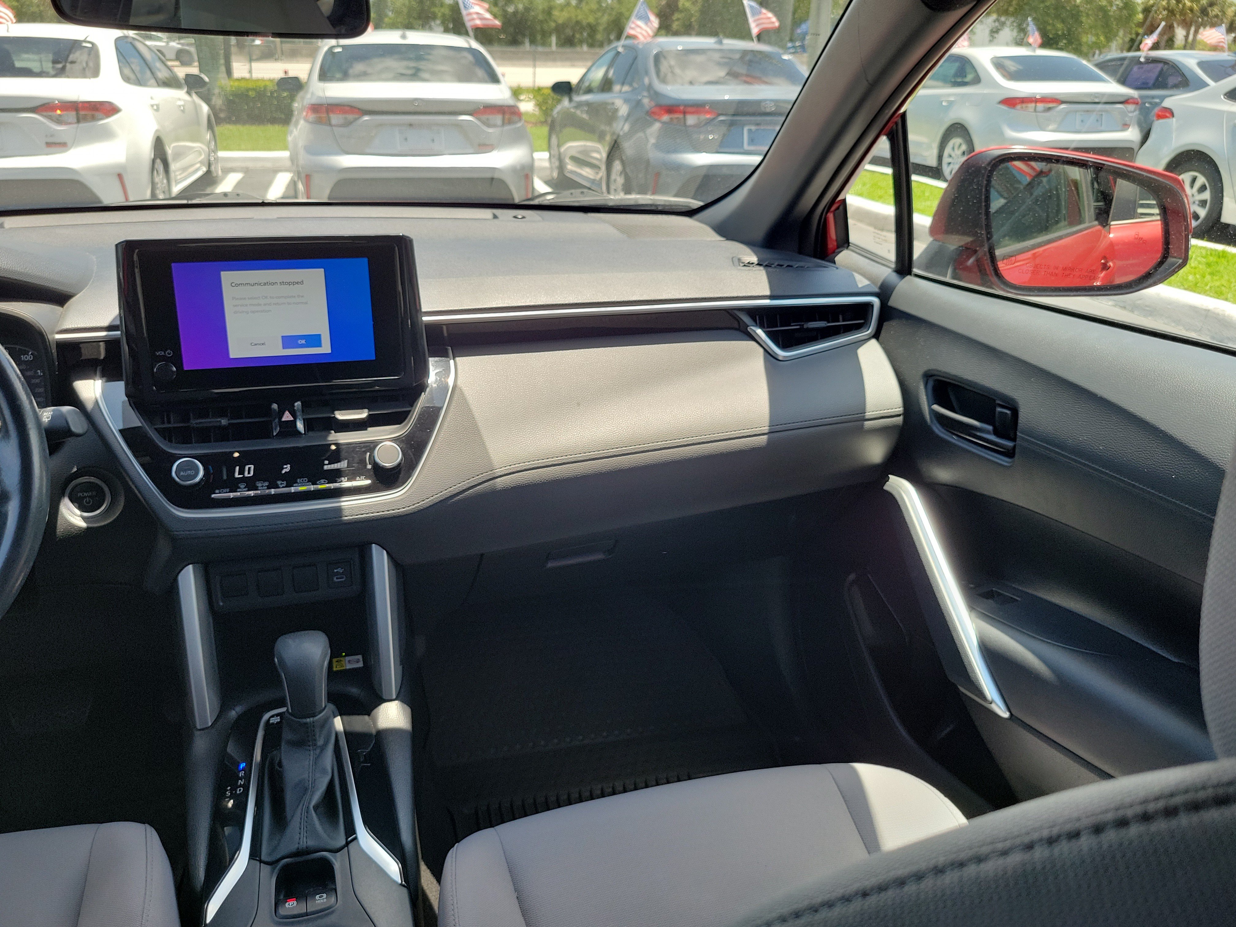 Used 2023 Toyota Corolla Cross AWD Hybrid image 17