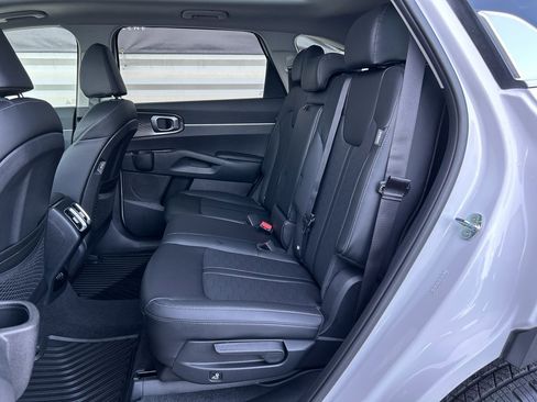 New 2026 Kia Sorento S w/ S Panoramic Sunroof Package image 12